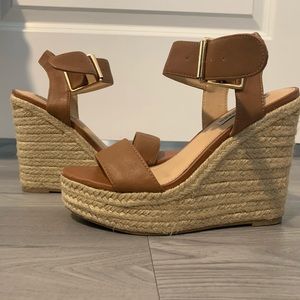 STEVE MADDEN WEDGES ONLY WORN ONCE